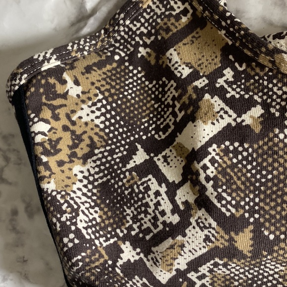 NWT Adidas Snakeskin Sports Bra Size S - Picture 3 of 8